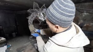 вазон с цветком из арт бетона