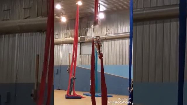Aerial acrobatic. Элемент "Фламинго"