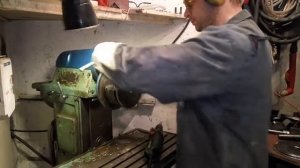 Снятие фасок ручным фрезером