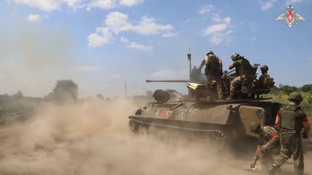 Боевая работа расчета зенитного орудия С-60