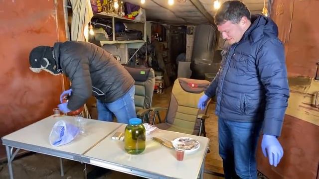 Поедание сюрстрёмминга смотреть онлайн