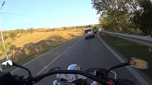 Kawasaki Vulcan VN 900 Custom - Walkaround, Acceleration, Overtakings, Exhaust Sound