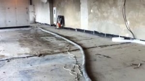 5_Укладка смеси при полусухой стяжке пола