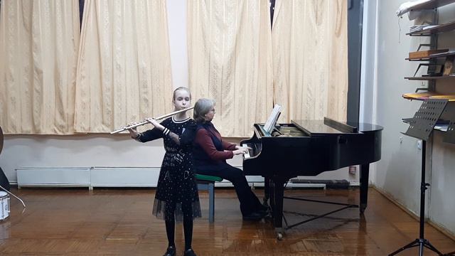 Колотова Арина 11 лет, флейта смотреть онлайн