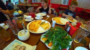 ЦЕНЫ в АСТАНЕ ? Где вкусно покушать? Сколько стоит? Прогулка по АСТАНЕ / Грузинское кафе