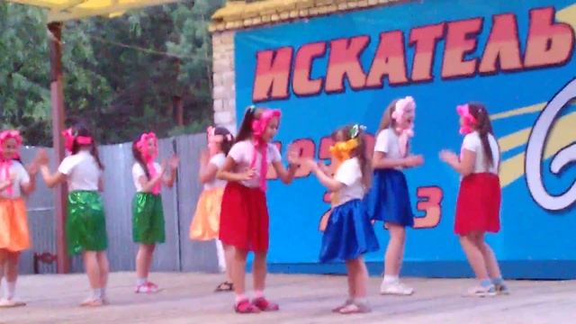 Танец "Губки Бантиком" смотреть онлайн