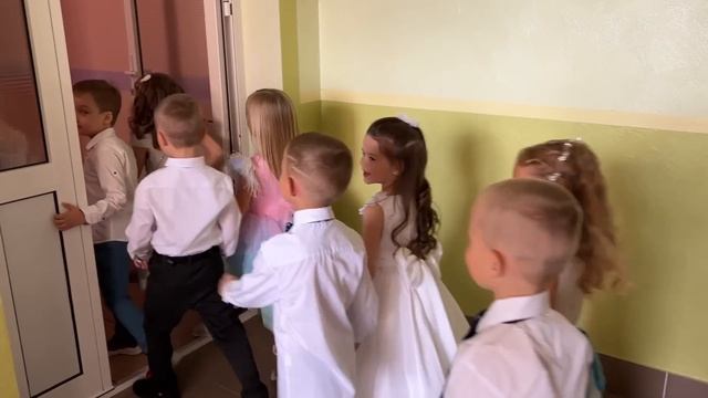 У СОФИИ ВЫПУСКНОЙ, НИКА НА КОНЦЕРТЕ И ПОДАРКИ ДЛЯ СОФИИ. НИКА ЛАЙФ