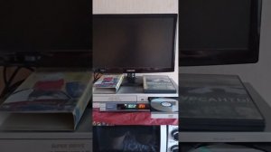 DVD/CD проигрыватель видеомагнитофон Panasonic NV-VP32