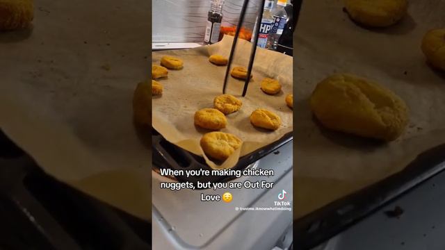 nuggies are out for love || credits to trustme.iknowwhatimdoing on tiktok #trending #memes #edit