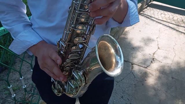 Бодя Балабан. Каденска. На една пята Саксофон смотреть онлайн