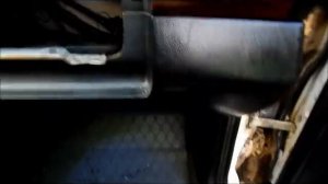 Как снять бардачок на мерседесе 124 и нижнюю отделку торпеды.
