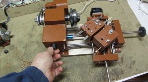 Мини Токарный станок из пластика с патроном K01-63 . Вал 15 мм внутренний диаметр 10 мм.