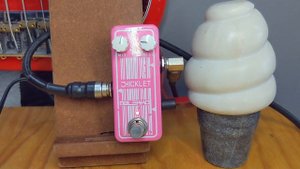 Malekko Chicklet Spring Reverb Demo | Strymon Iridium Round
