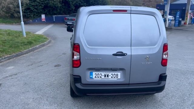 202 Peugeot Partner 1.5 BLUE HDI 75 3 SEATER PANEL VAN смотреть онлайн