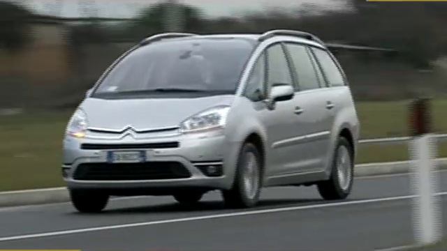 CITROEN C4 Picasso L'ha provata Lui 01-04-2010.mp4 смотреть онлайн