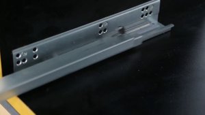 МОНТАЖ СКРЫТЫХ НАПРАВЛЯЮЩИХ HARDI (нижнее крепление)