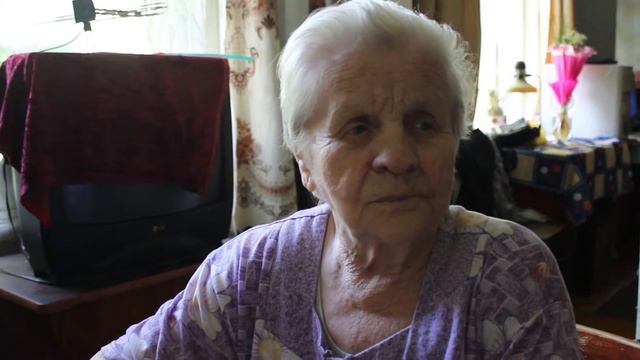 Бабушка пошла в школу 1 сентября смотреть онлайн