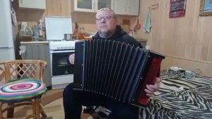 кировский цельнопланочный баян.