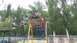 Дубовая роща. Аттракцион Клоун. Запорожье. Дубовка. Attraction Clown.
