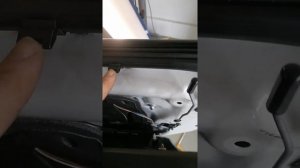 Как снять дверную карту, дверь, зеркало на БМВ 1 2009/ How to remove a door card, door on BMW 1 200