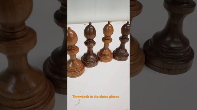 Chess set turning.  Chess Pieces . Woodturning