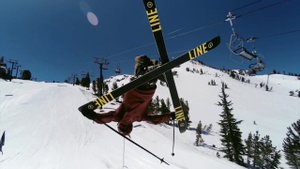 ФРИСТАЙЛ НА ЛЫЖАХ В ЗАМЕДЛЕННОЙ СЪЕМКЕ Freestyle Skiing in Slow Motion