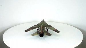 МИГ-23уб 1:72 (art model) обзор масштабная модель № 31/67 авиация самолёт / Model aviation MIG plan