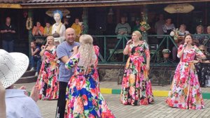 "А ТЫ НЕ БОЙСЯ" ансамбль "Сорока" из Великого Новгорода   ВАЛДАЙ ПРАЗДНУЕТ ДЕНЬ НЕЗАВИСИМОСТИ
