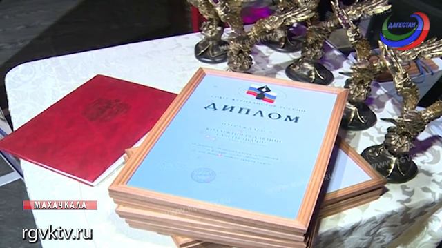 В Махачкале состоялась бал прессы представителей республиканских СМИ смотреть онлайн