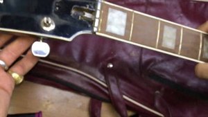 jolana Diamant Bas 1980-81 год. Обзор разбор и немного ремонта. Бас гитара из Чехословакии.