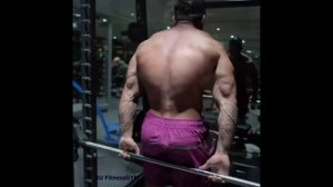 Качаем плечи GYM