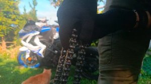 Снимаем,обслуживаем и натягиваем цепь,Мотоцикл Racer RC250XZR-A Storm!