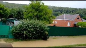 Сильный ливень с потопам в Краснодарском крае гор Хадыженск 2020г