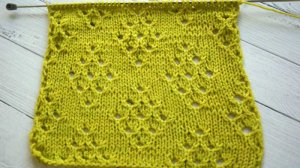 Ажурные простые ромбы спицами, мастер класс.mp4