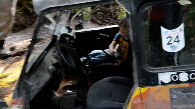 Мальчик с лопатой.MOV смотреть онлайн