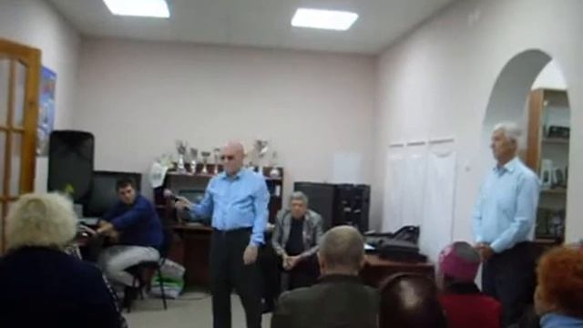 душевная песня На день пожилого человека песня ГОДЫ КАК ВАС ЗАДЕРЖАТЬ поет Александр Смотрицкий смотреть онлайн