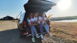 Едем в соседнее село встречать рассвет