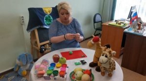 Мастер-класс для детей 3-4 лет из цикла «Волшебные ладошки». «Яблоко» (лепка)