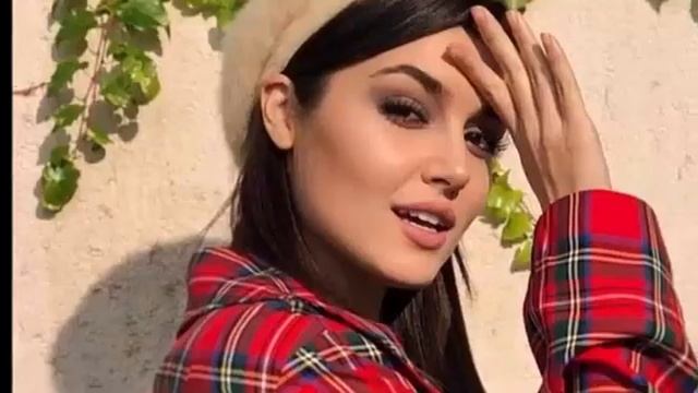 ¡Hande Erçel hizo una declaración sobre su relación con Hakan Sabancı! смотреть онлайн