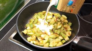 Кабачки в сливках/Лучший рецепт из кабачков/Просто Вкусно Полезно/За считанные минуты/Рецепт.