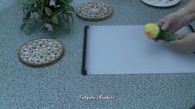 Как красиво нарезать ананас Чтобы Гости Улыбнулись!