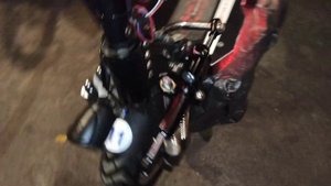 В работе демпфер на электросамокате Beaster Scooter bs11