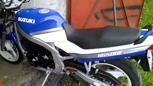 SUZUKI GS 500E