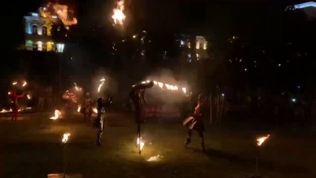 Яркие моменты вечерней программы Дня города смотреть онлайн