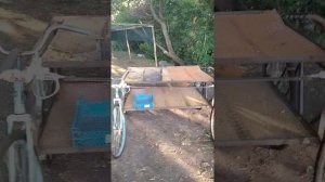 Вело тележка для вывоза собранной клубники.