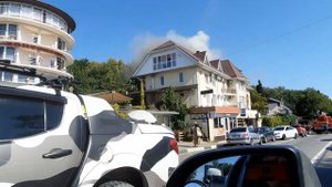 горит гостиница Приморская.Лазаревское