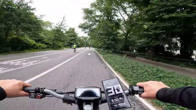 The NEW BUDGET HYPERScooter is PURE INSANITY ! Mukuta 10 PLUS Review