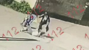 Нападение на женщин с ножом в Фурманове попало на видео 18+