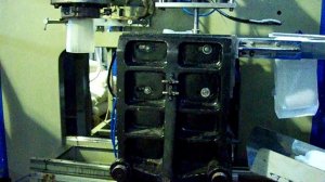 Экструзионный выдув канистр и банок