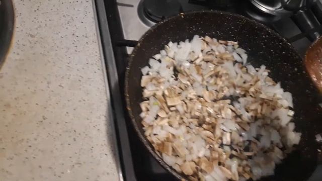 Щука с шампиньонами смотреть онлайн